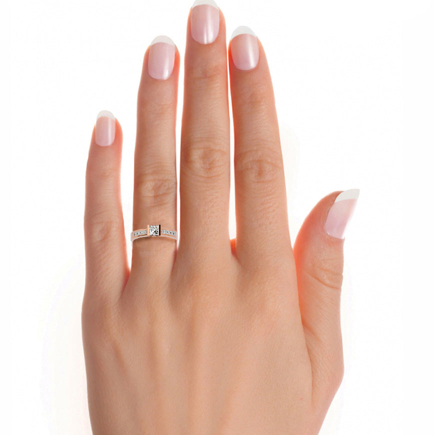 Taliyah Solitaire Silver Ring
